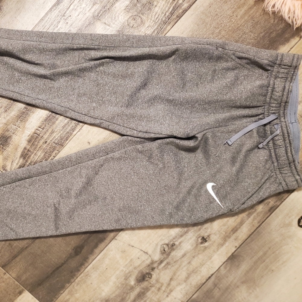 Nike grey dry fit sweatpants
